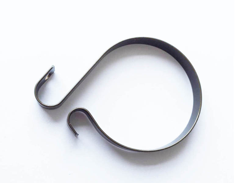  ε